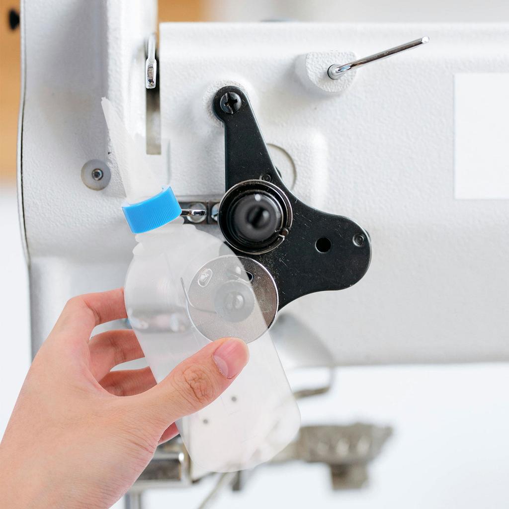 6Pcs Oil Squeeze Applicator Bottle Extended Reach Spout for Sewing Machine Care Auto Maintenance DIY Lubricant Dispensing 200Ml