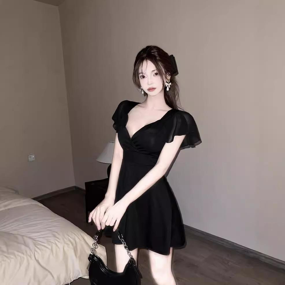 Work clothes women's clothing sexy low-cut V-neck lotus leaf sleeves backless waist thin A-shaped big pendulum dress