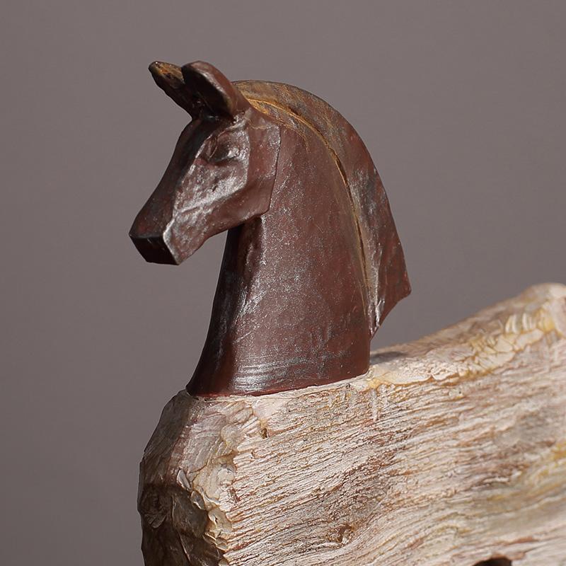 Creative Resin Ornaments The Horse Horse Simulated Animal Sculpture Wood Grain Road Handmade Arts Crafts Decorative Figurines