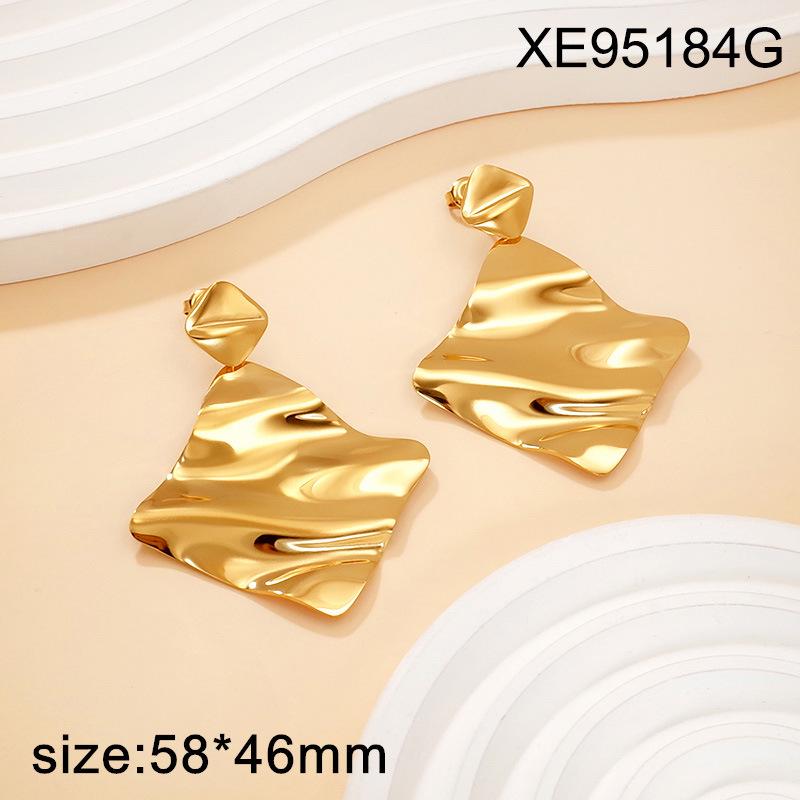 18K Gold Stainless Steel Geometric Earrings: Fashionable, Versatile, Luxury Studs for Women
