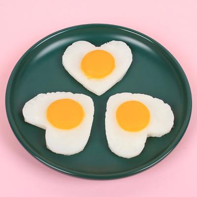 1/2Pcs Simulation Fried Egg Decoration Heart-shaped Fake Poached Egg Model Realistic Food Toy DIY Home Decor Ornament Photo Props