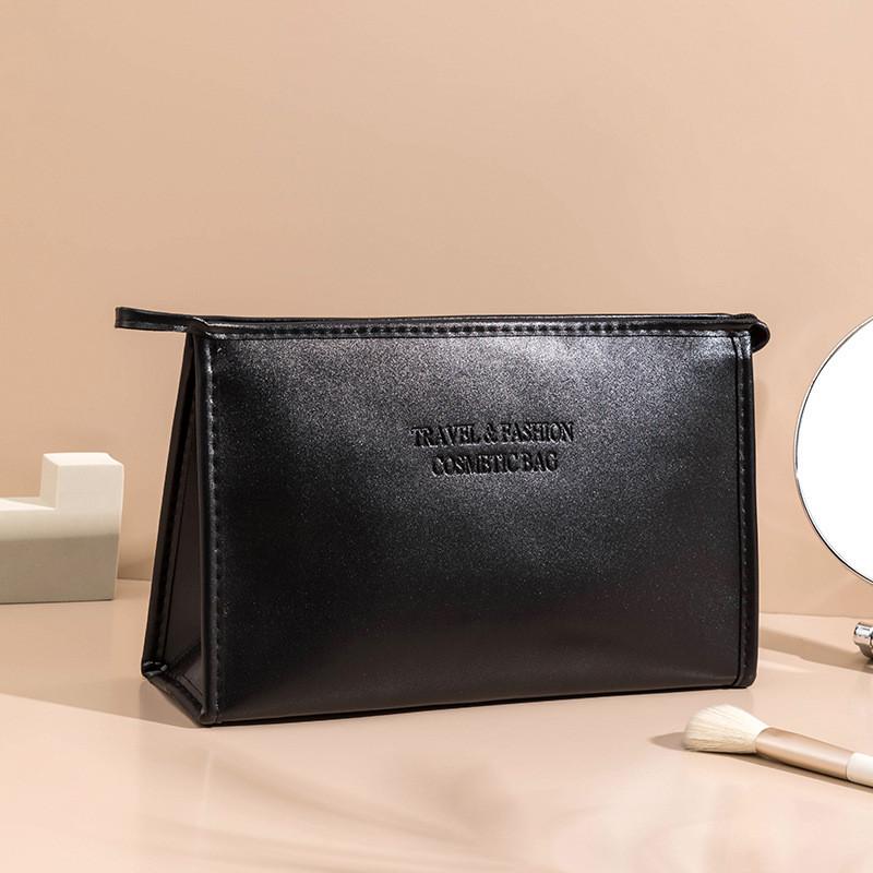 Modern Minimalist Pu Makeup Bag With Waterproof Design For Travel And Storage