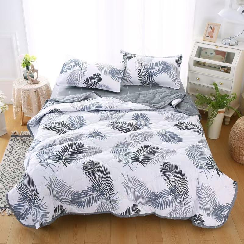 New Printed Quilt Washed Cotton Quilt Summer Thin Quilt Skin Friendly Bedding Air Conditioning Thin Blanket Home Textiles Machine Washable