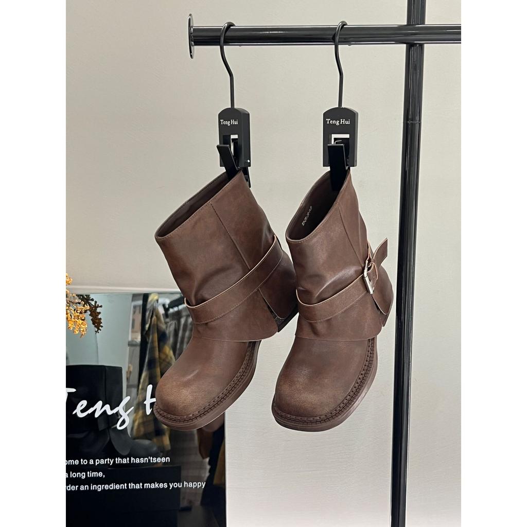 Bamuxiu platform Martin boots women's autumn and winter new Spice Girl style short trousers boots belt buckle locomotive short boots
