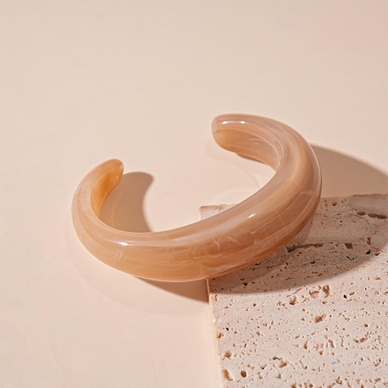 1Pcs Personalized Colorful Clear Cuff Bangle Jewelry Sweet Geometric C-Shaped Resin Open Bracelet For Women
