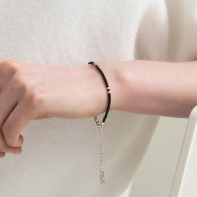 Armband – Armband med pärlor