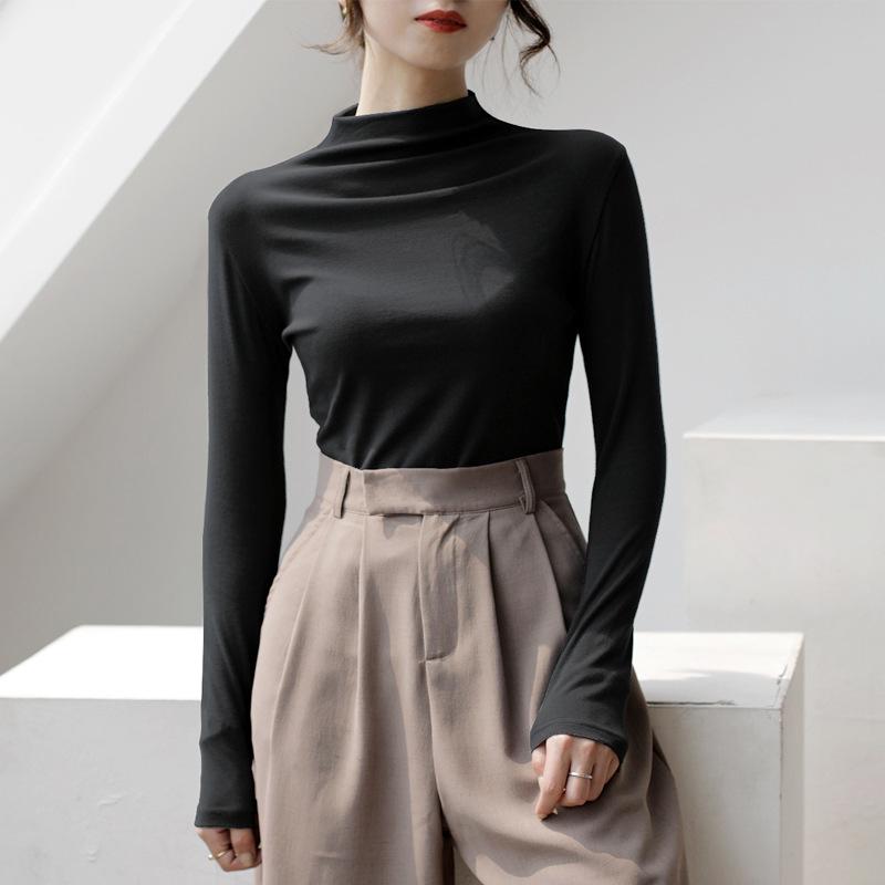 

Женская футболка из модала с полувысоким воротником и длинными рукавами — облегающий крой (Осень/Зима 2025) One Size (40-75 kg)