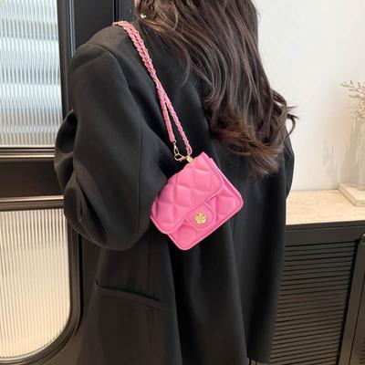 Spring and Summer New Fashion Mini Exquisite Chain Shoulder Bag Small and Beautiful Versatile Casual Messenger Bag Women's Bag