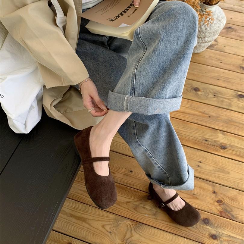 Sanfte innere Höhenerhöhung, abendliche Einzel-Schuhe für Damen 2025 Frühling und Herbst neu, Retro-Wildleder Ein-Wort Mary Janes mit weicher Sohle
