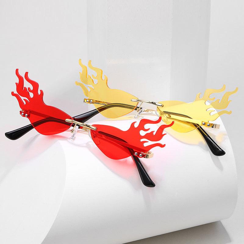 2020 Trend Flame Sunglasses, Men'S And Women'S Metal Frameless Street Sunglasses, Wide-Brimmed Glasses