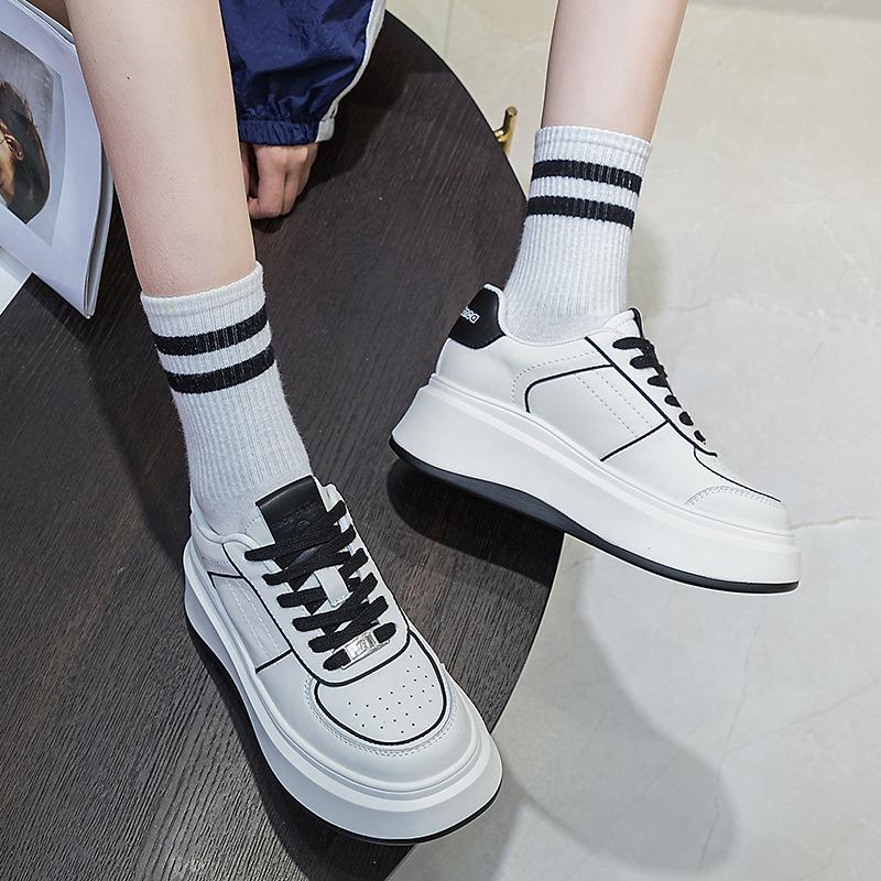 Leather little white shoes women's spring new board shoes women's fashion versatile platform girls' casual sports shoes