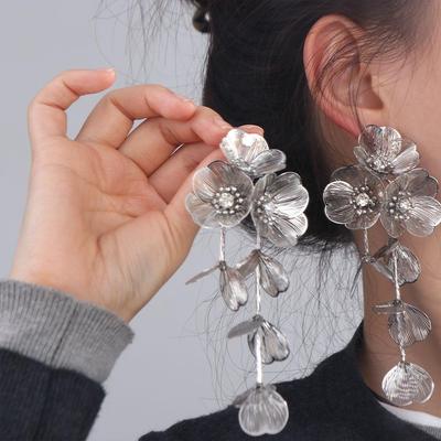 Light Luxury Big Flower Long Tassel Earrings Temperament Stud Earrings Women Earrings  Daily Wear