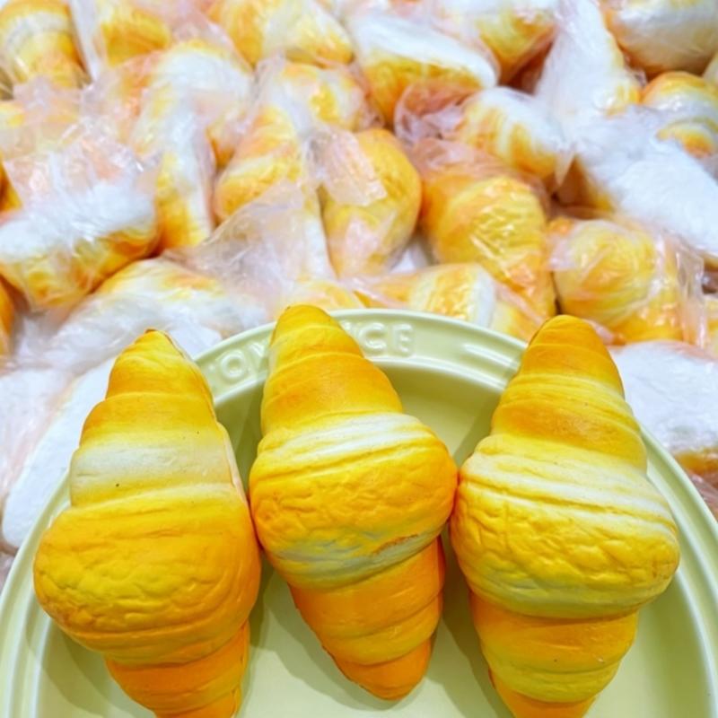 Simulation Croissant Slow Rising Squishy Fidget Toy Fake Bread Stress Relief Squeeze Decompression Birthday Party Gift