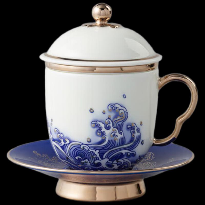 Auratischer 'Herr'. Porzellan - 'Maritime Perle' Vergoldetes Teetassenset