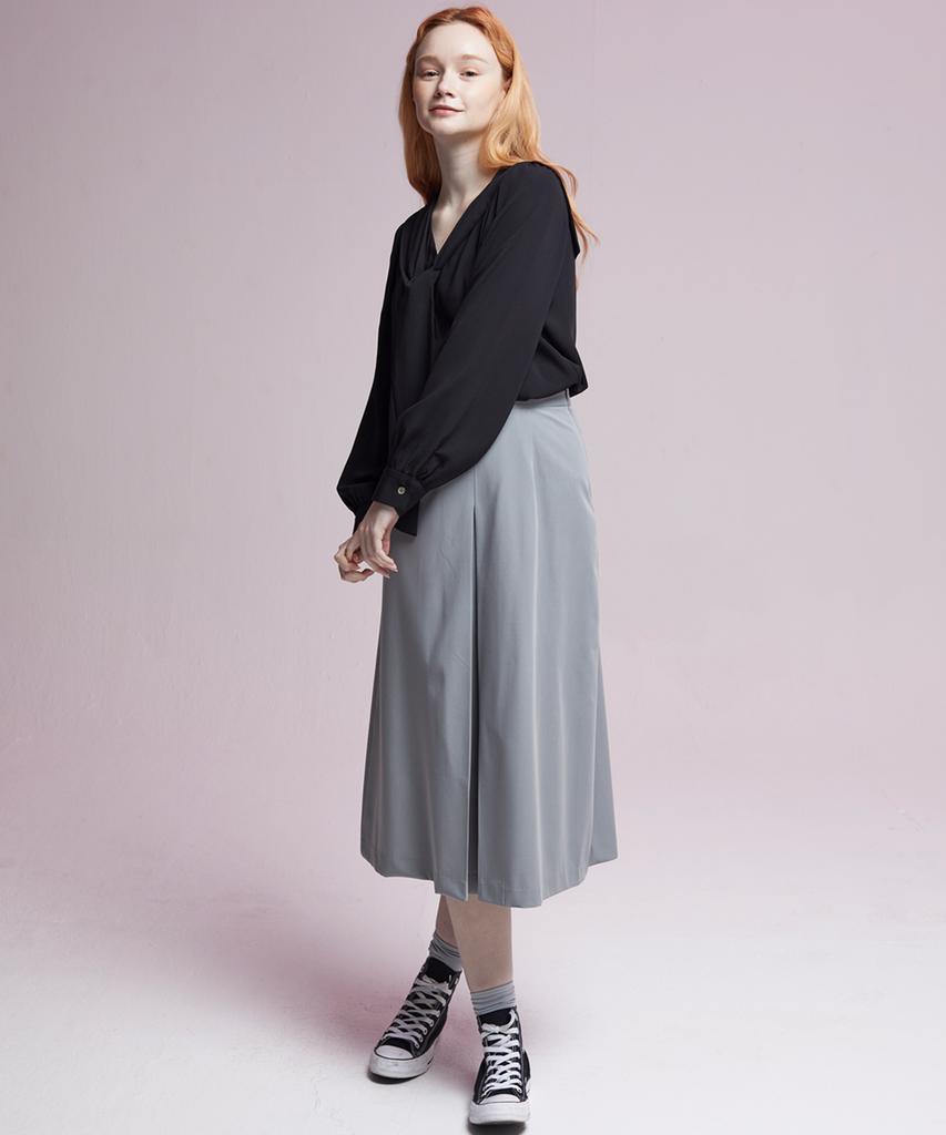 Manavis Seven Matching Pleated Skirt Gray