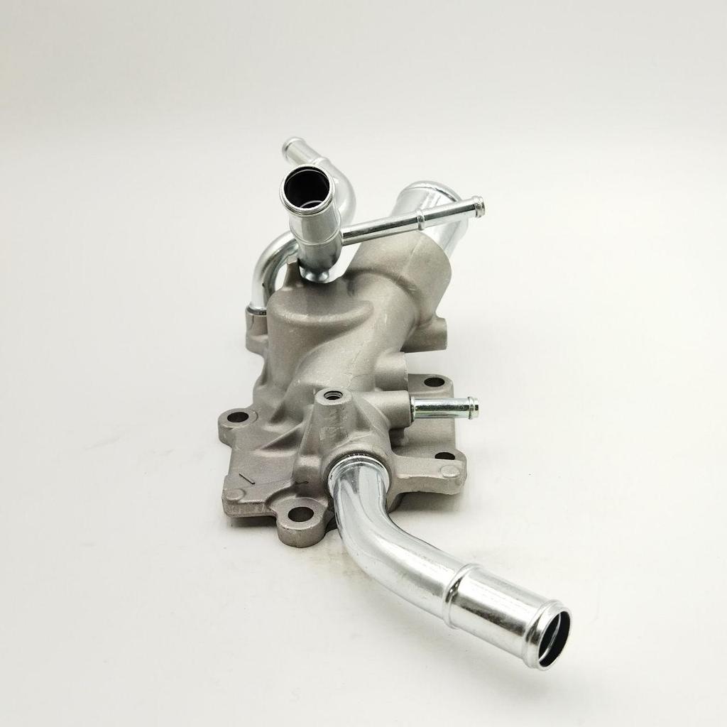 Aluminum Water Outlet Base for Nissan Sylphy G11, Qashqai J10, X-Trail T31, Venucia T70, T90 2.0