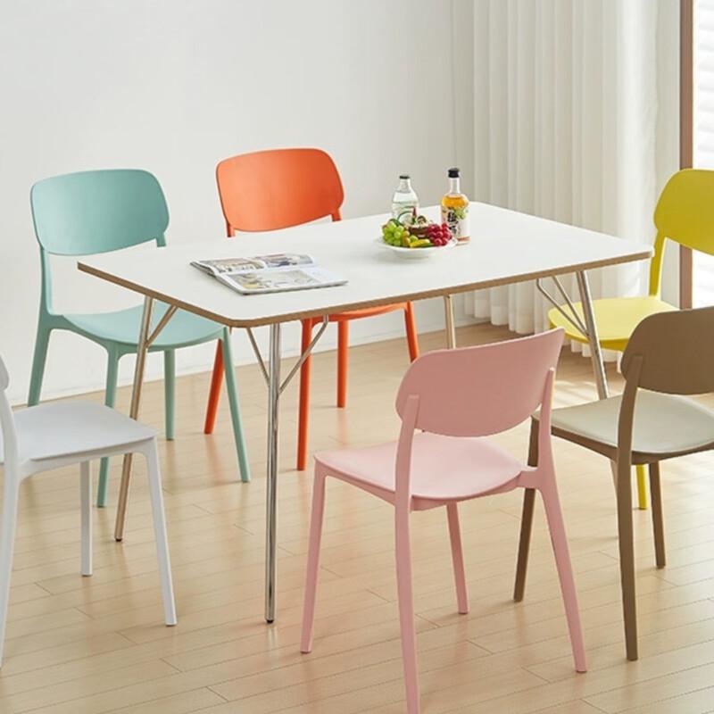 HUIHUADU Nordic Thickened Plastic Dining Chair Set