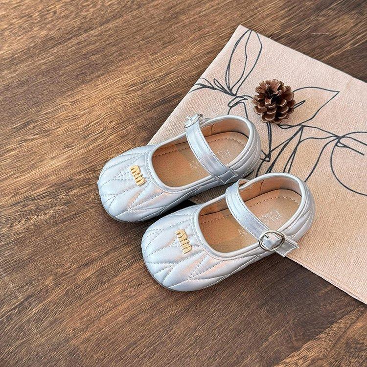 

Кожаные туфли для девочек Xiaoxiangfeng туфли принцессы весна-осень новая женская обувь для девочек корейская версия одинарные туфли детские туфли Doudou мягкие 34 серебряный