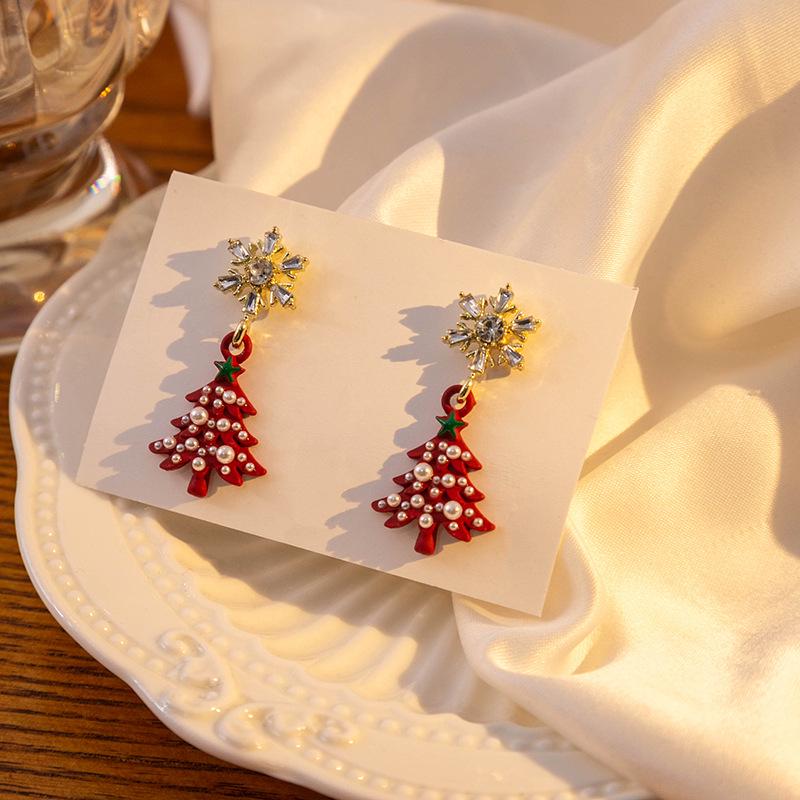 Silver Needle Asymmetrical Snowman & Snowflake Christmas Tree Earrings