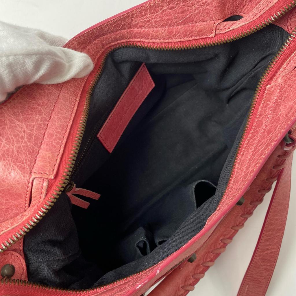 Used BALENCIAGAShoulder Bag pink leather Women