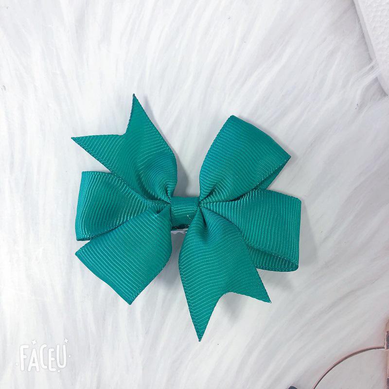 

Детская однотонная заколка-бантик - игривая милая боковая заколка для девочек V-shaped bow duckbill clip зелёный