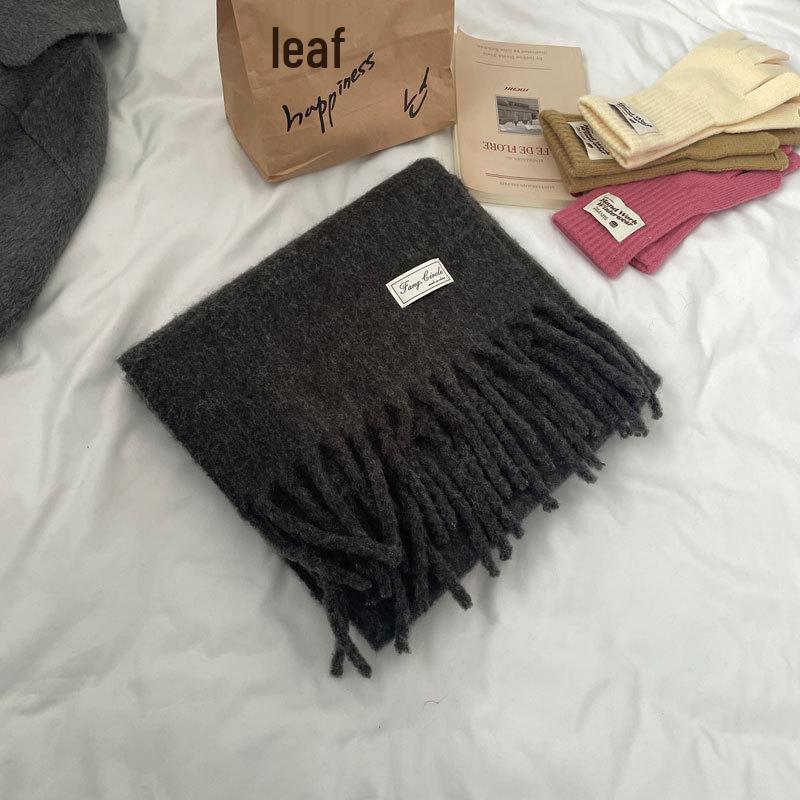 Women's Thickened Scarf: Soft Merino Wool Blend, Minimal Shedding, High Quality Winter Cold Protection