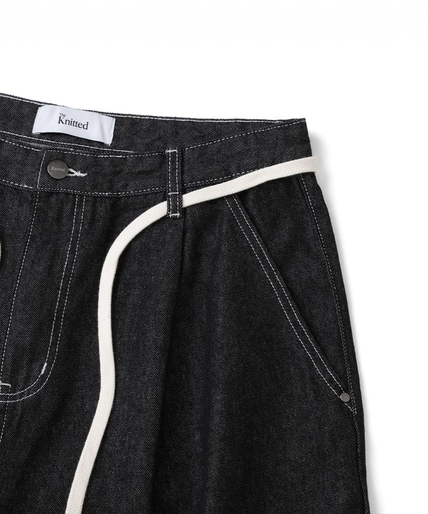 KNITTED (Unisex) Outstring Bermuda Denim Half Pants Black