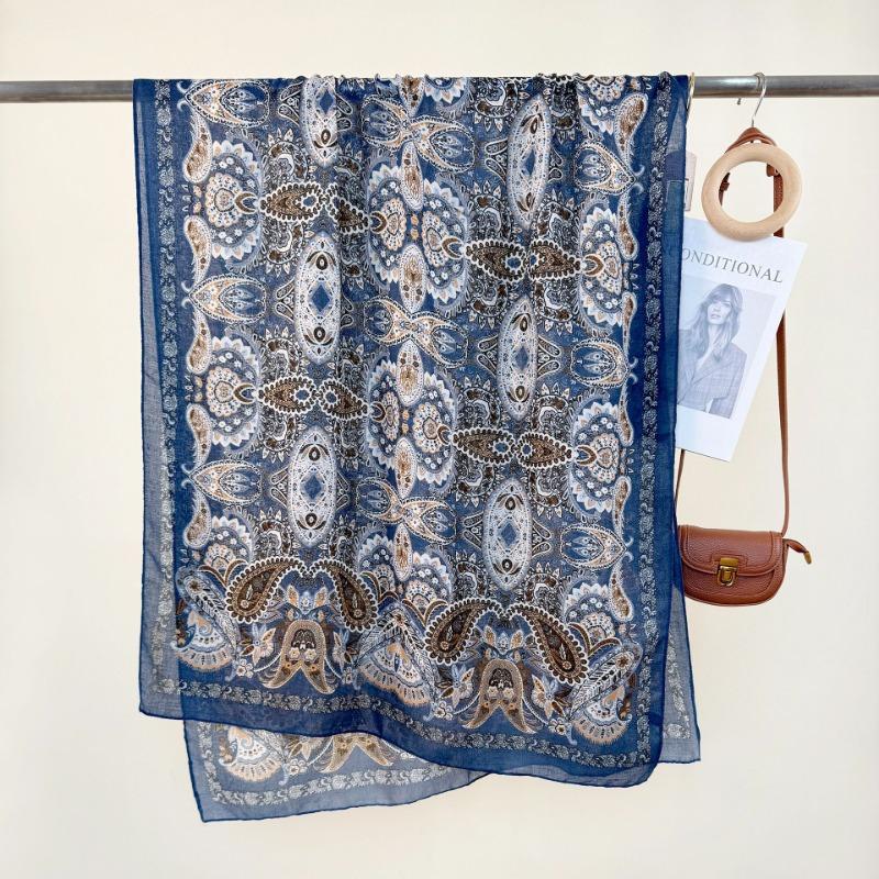 Literary Sense, Retro Pattern Printed Scarf, Women's Temperament, Fashionable Personality, Long Scarf When Traveling