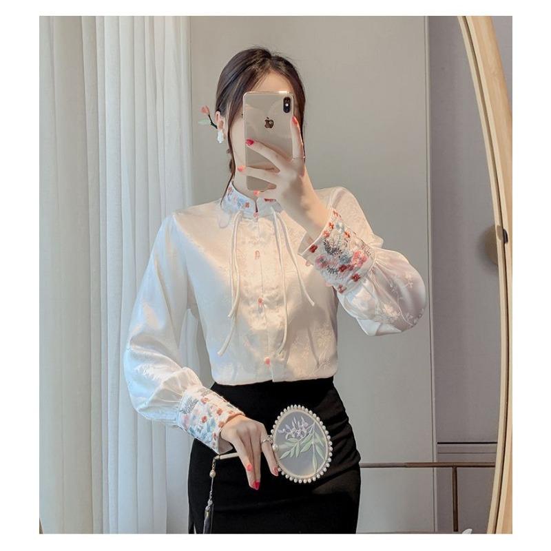 Women Floral Embroidery Mandarin Collar Blouse Long Sleeve Satin Button Up Shirt