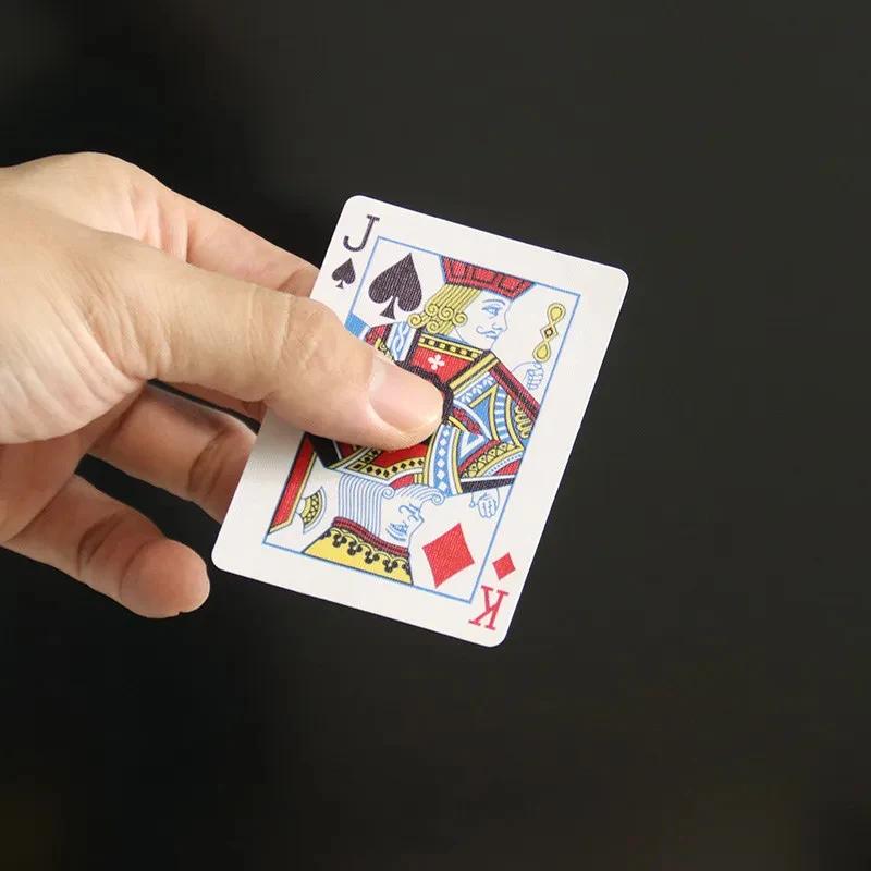 

Mystic Fade Card by J.C Magic Face Change Version/Back Change Version Poker Card Magic Tricks Illusions Street Magia Magician