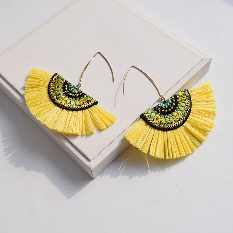 European & American Retro Raffia Tassel Stud Dangle Earrings
