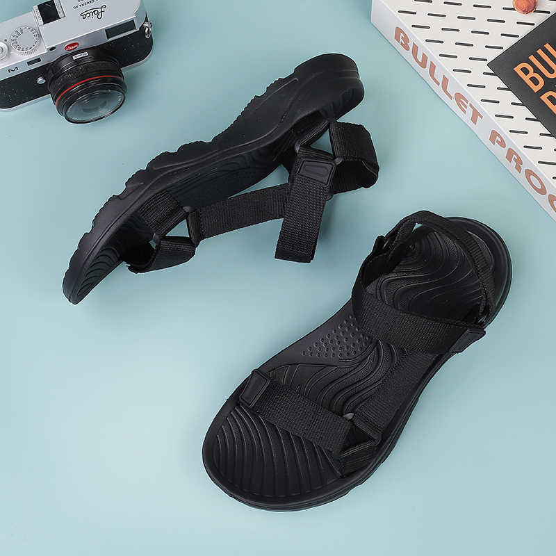 Fashion Summer Spring-autumn Men's Red Slides Vulcanize Shoes Size 33 D Sneakers Sport Luxary Athlete Beskets Factory Outing Basket