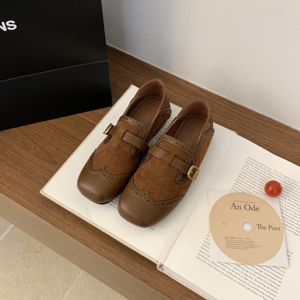 2025 new carved lace-up flat bottom deep mouth small leather shoes, pregnant women Doudou women's commuting shoes