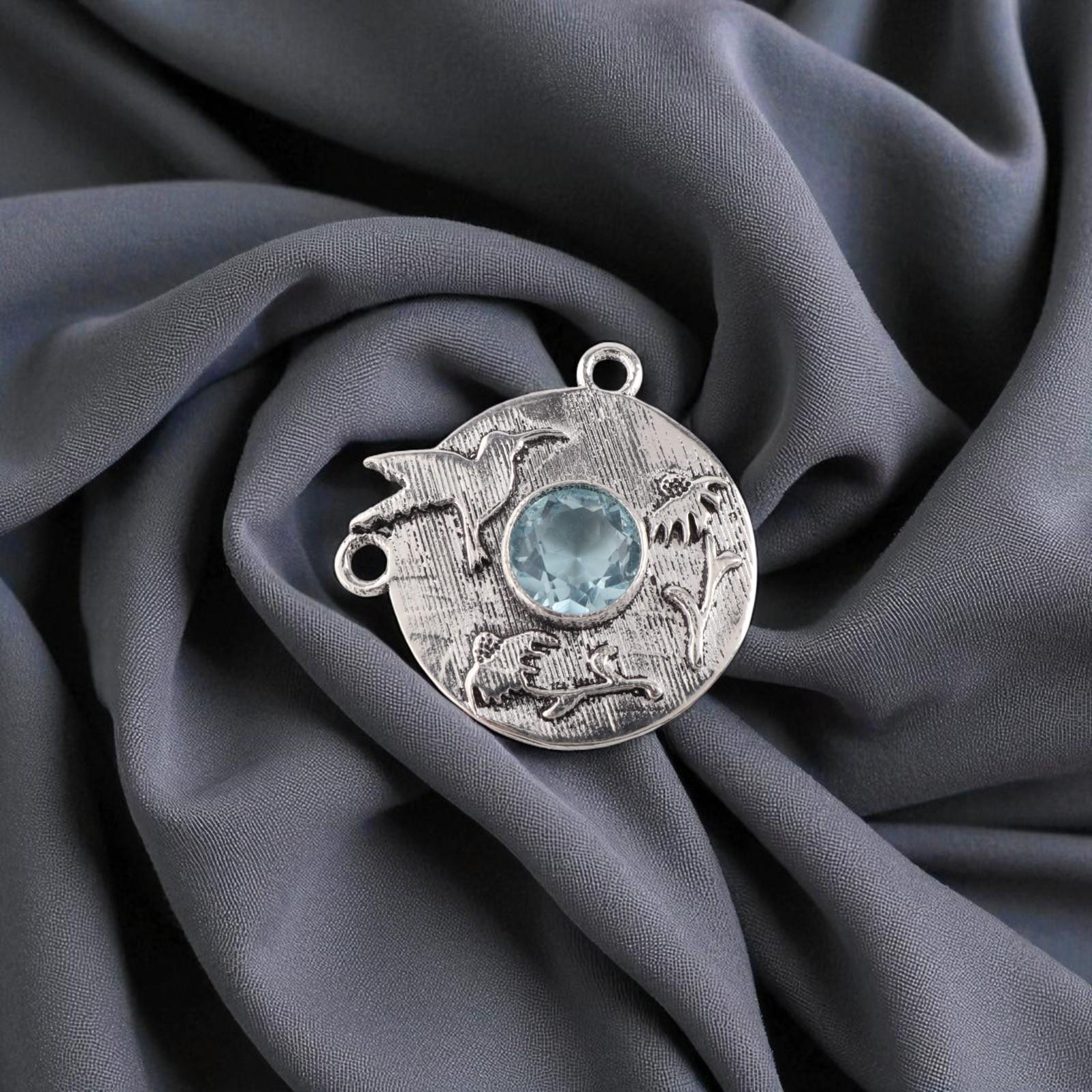 

Драгоценный камень Голубой Топаз Небо 925 Стерлинговое Серебро Ювелирные Изделия Ручной Работы Цепочка Подвеска 0.92 CP-34-9