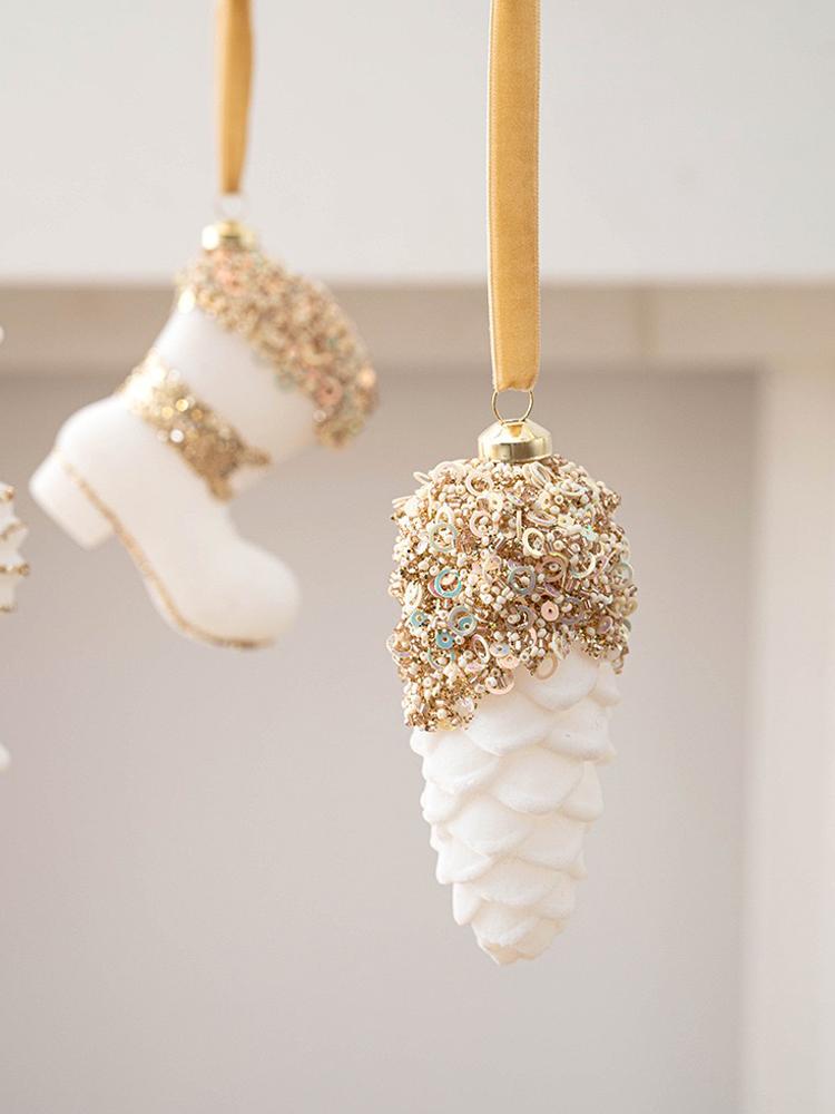 6Pcs White and Gold Christmas Ornament Set Shiny Christmas Decorations for New Year's Home Party Hanging Xmas Tree Winter