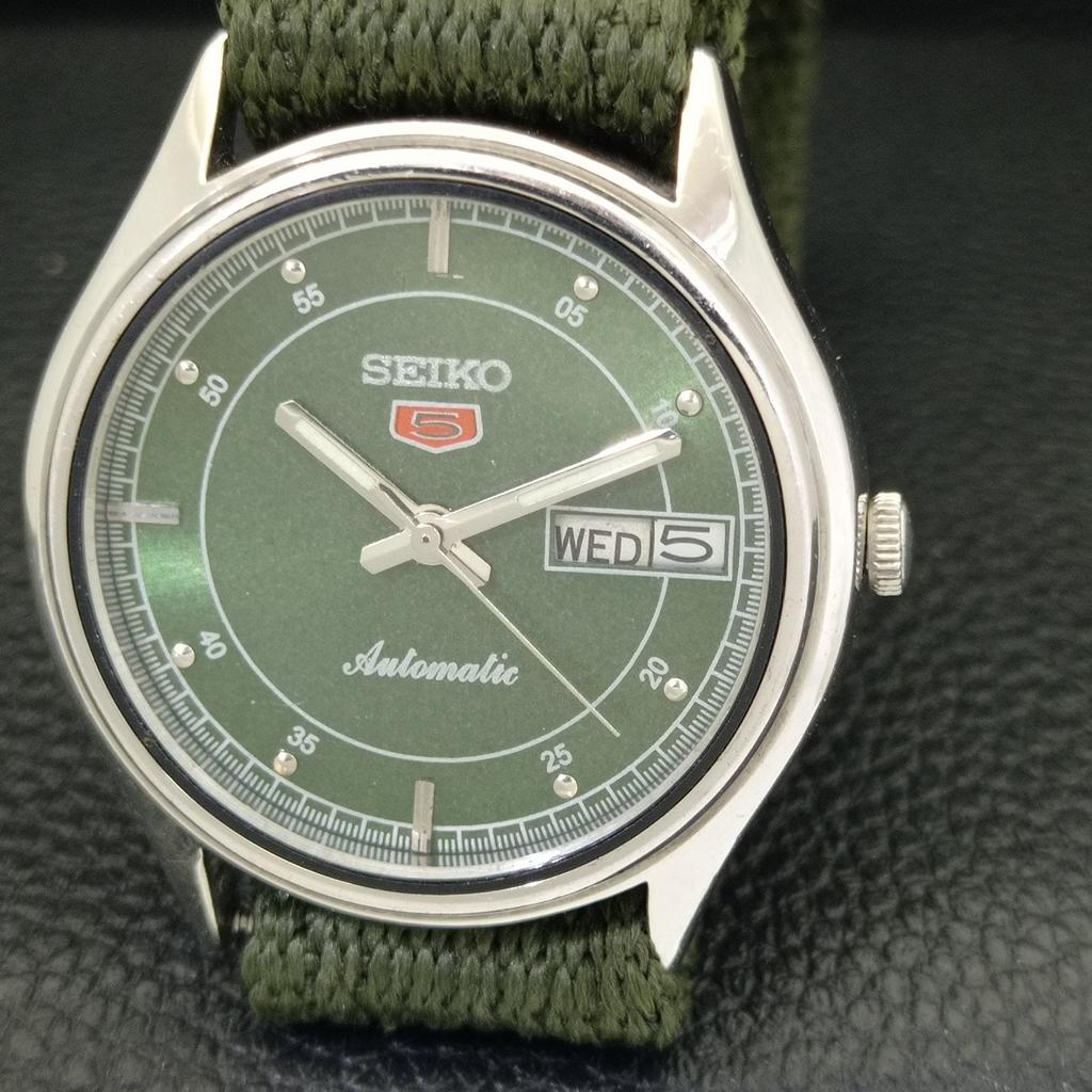 JAPAN VINTAGE SEIKO 5 AUTOMATIC 6309A MENS GREEN COLOR DIAL WATCH A701608-5 R206c-a701608