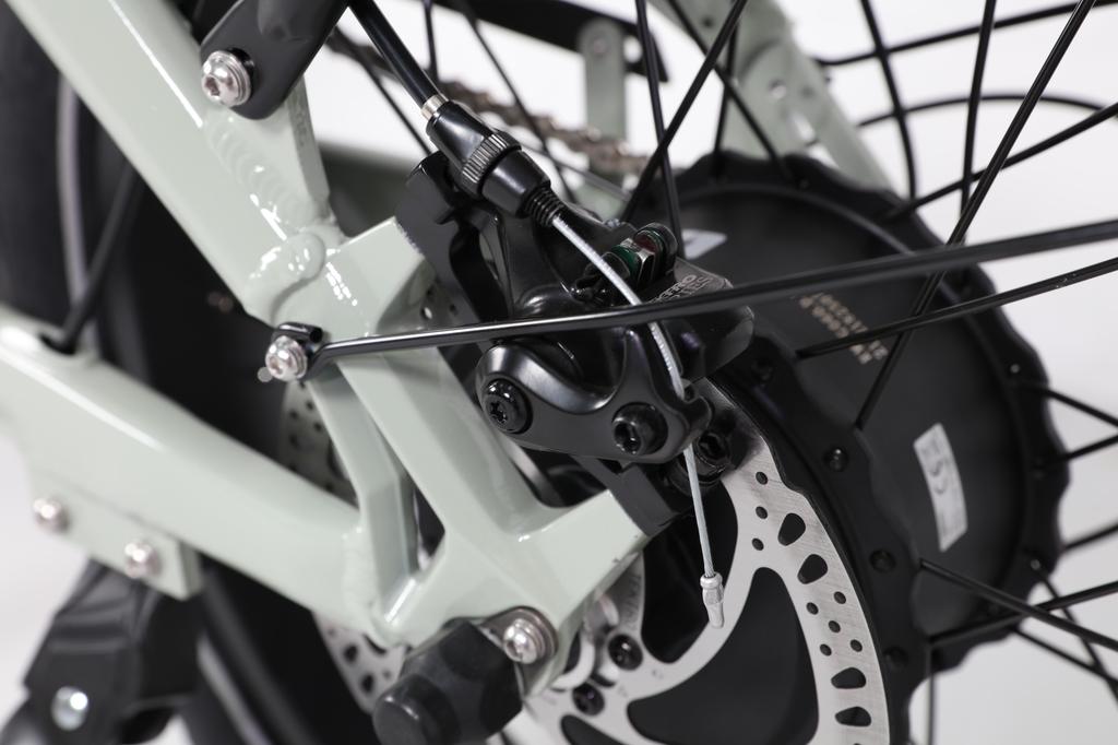 JOBOBIKE ROMER Elektrofahrrad, 250-W-Motor, leiser Motor, 48-V-15-Ah-Akku, Vorderradfederung für ein komfortables Fahrgefühl