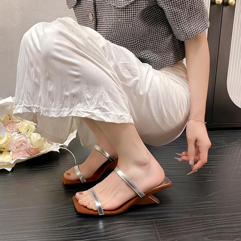 Fashion Wedge French Sandals with Abnormity with 2025 New Summer Temperament Niche Strap Sandals