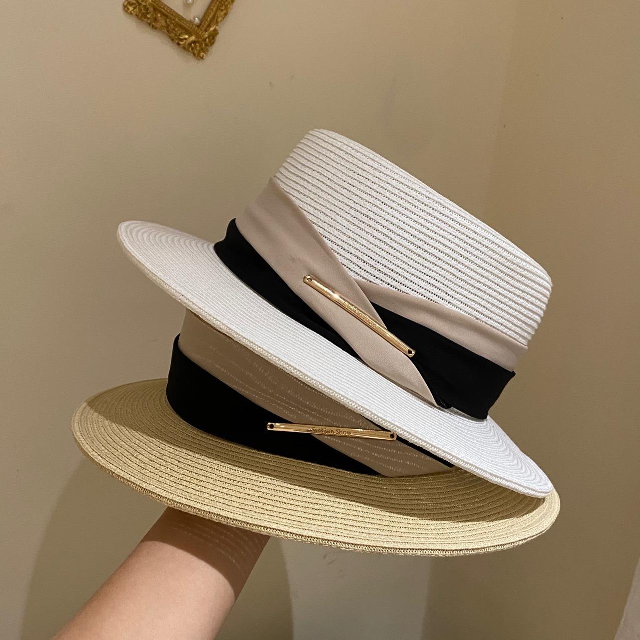 

Flat top straw hat British Hepburn hat women s summer straw woven beach hat sun hat travel holiday hat Adult (56-58cm) хакі