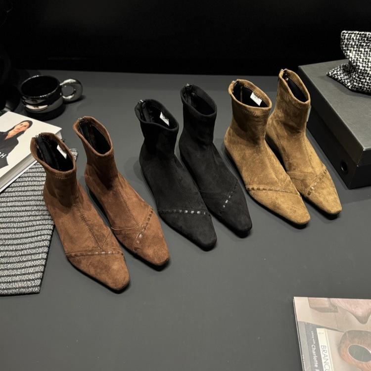 Korean version inner height-increasing suede short boots women's 2025 autumn and winter square head stitching thin boots rear zipper youth temper