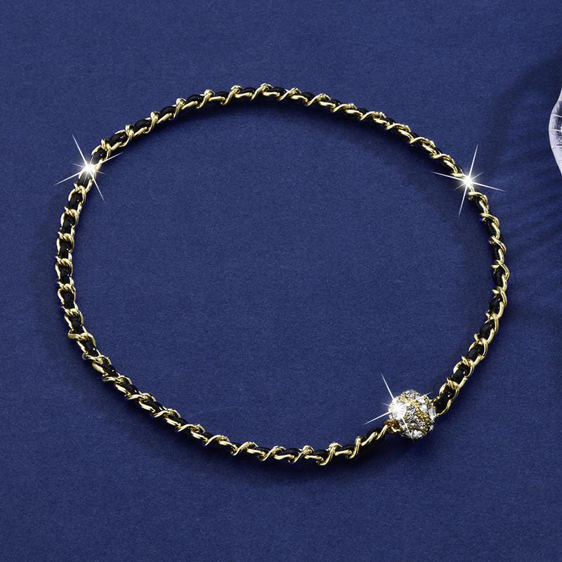 Prémiový geometrický kuličkový náhrdelník z titanové oceli pro ženy s okouzlujícími křišťálovými akcenty