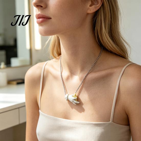 Humorous Jewelry Gift Funny Banana Pendant Necklace, Resin Hand-Sculpted Cute Personalized for Friends Lifelike Fruit Necklace Jewelry, Creative
