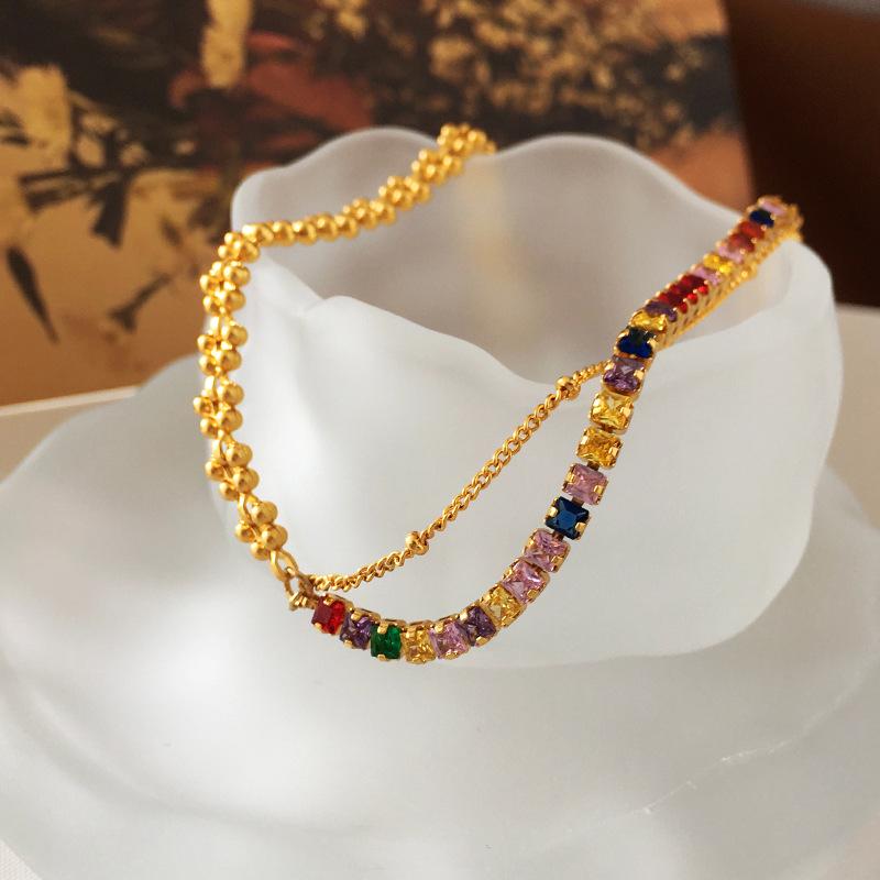 Copper-Plated Gold & Zircon Dazzling Choker Necklace - Elegant Color Block Design for a Luxurious Look.