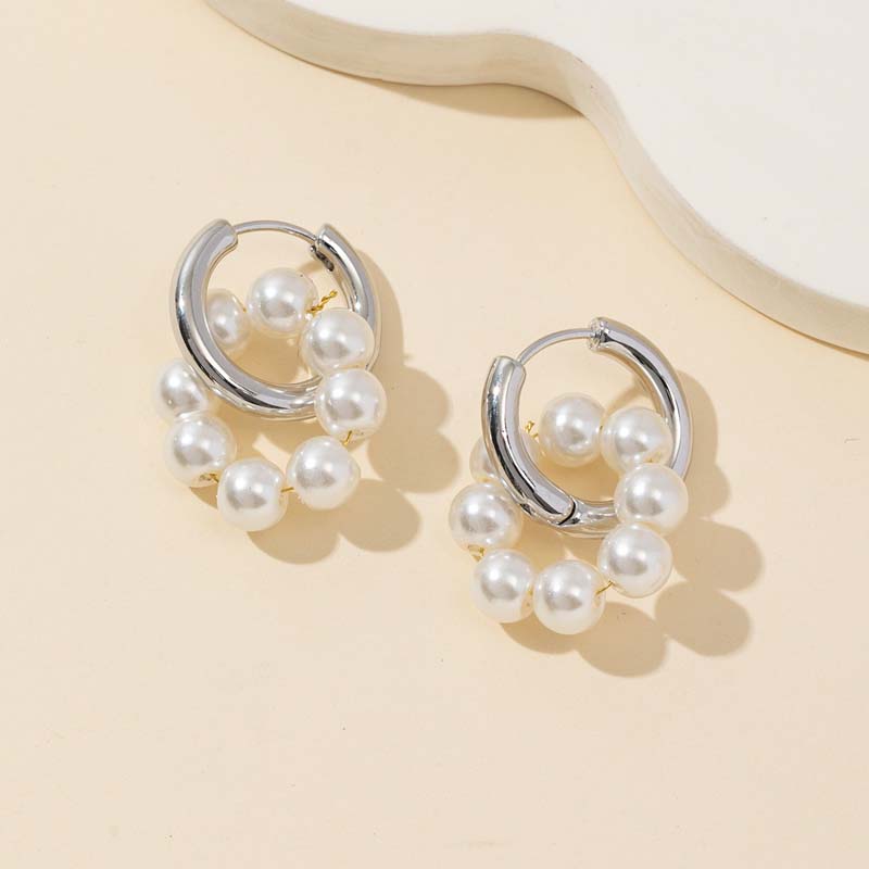 Fashion Metal Pearl Beaded Drop Earrings for Women Vintage Gold Color Geometric Round Ear Buckle Earrings Jewelry Accessories