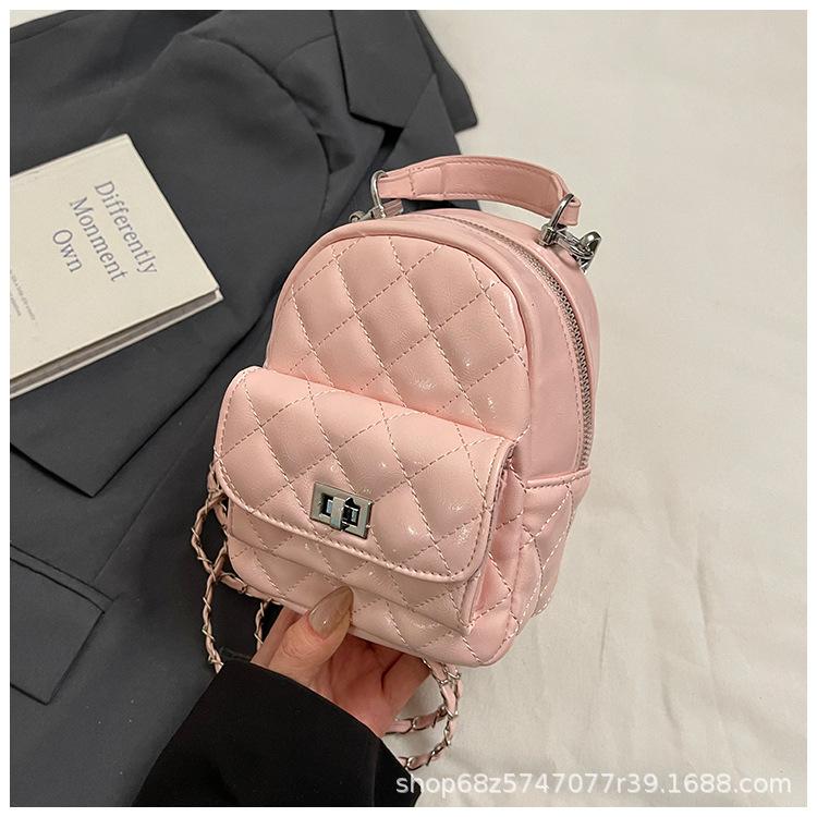 Portable Xiaoxiangfeng bag women's 2025 new versatile going out backpack exquisite diamond chain bag