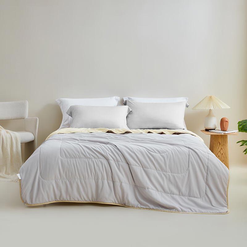LUOLAI Glory Tussah Silk Quilt