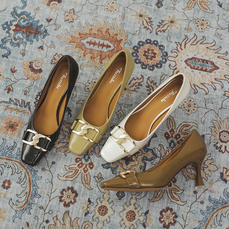 Fashion Patent Leather Square Toe Women Pumps Metal Chain Shallow Slip on Thin High Heels Party Office Pumps Autumn Fashion Work Shoes