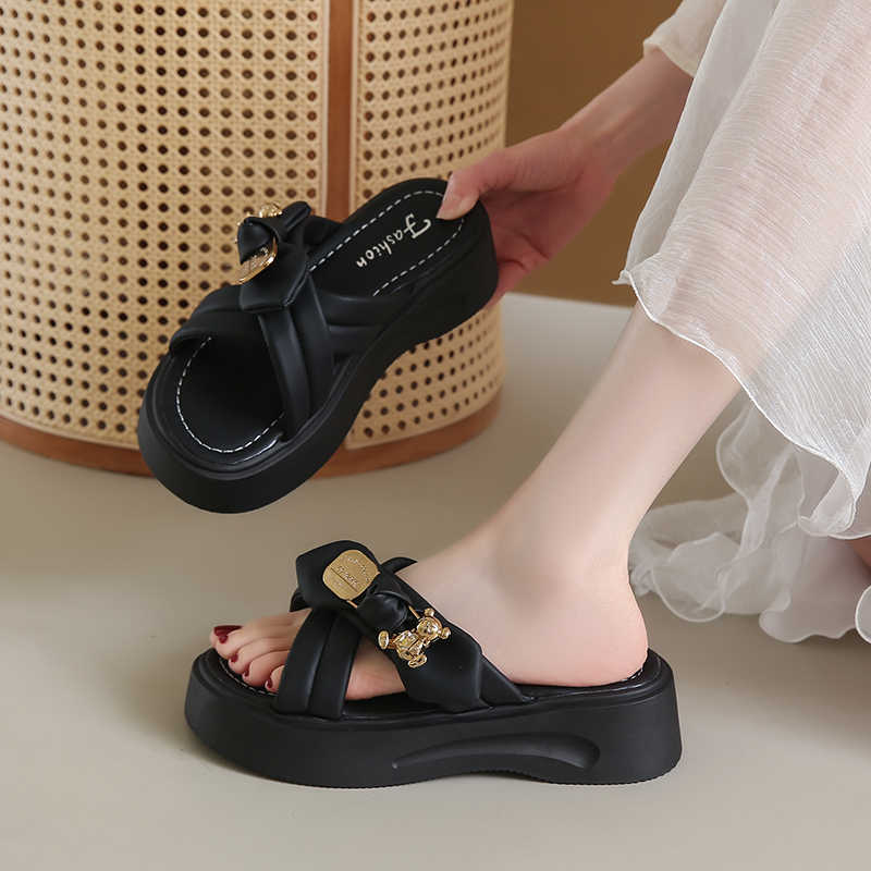 Fashion Without Back Demi-season Luxury Designer Slippers Sandal Summer Woman Shoes Luxury Slides Sneakers Sports Deals Snekaers