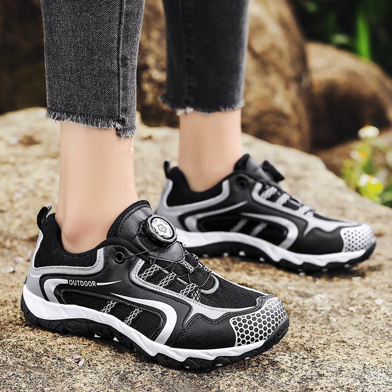Women's Trendy Flyknit Breathable Sneakers - Comfortable Sole for Summer Hiking and Outdoor Activities