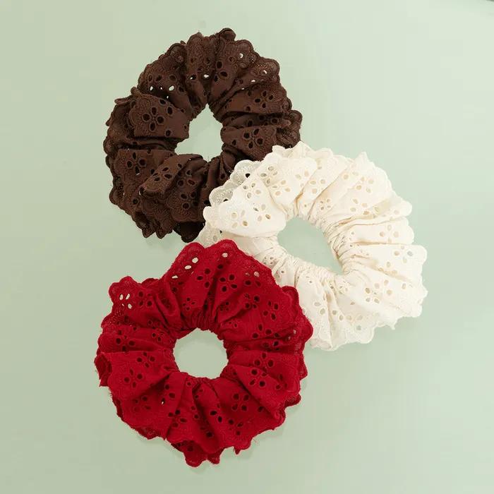 floral lace hair scrunchie - brown